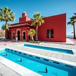 Benalbeach Smart Suite